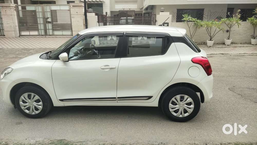 Maruti Suzuki Swift Amt Vxi, 2023, Petrol