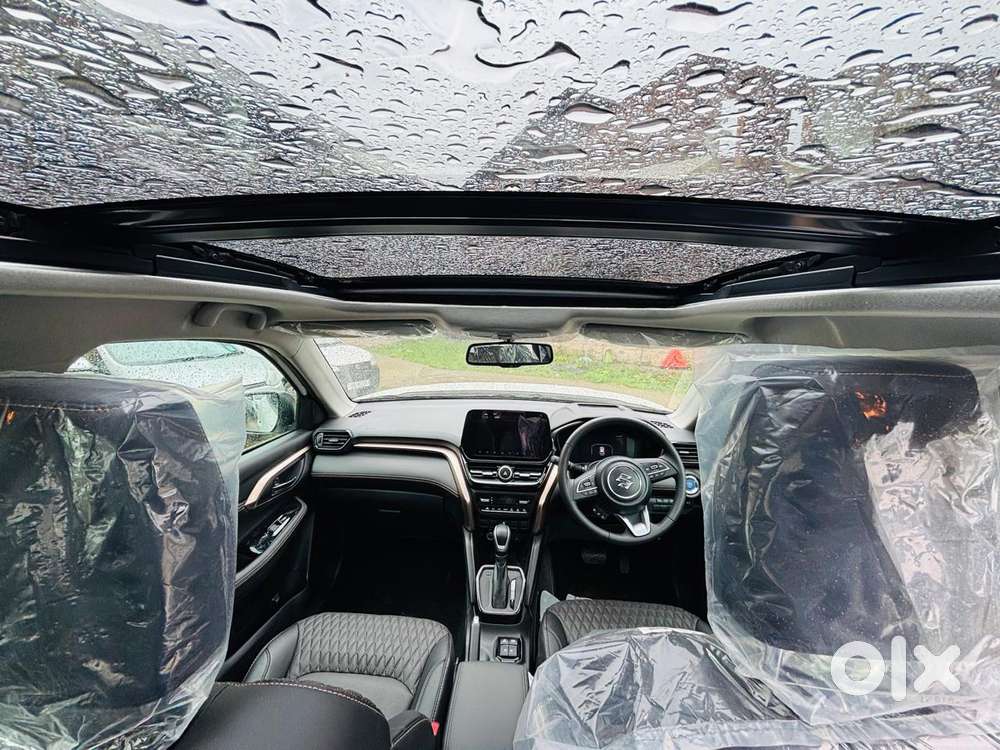 Maruti Suzuki Grand Vitara 1.5 Alpha Plus Intelligent Hybrid Ecvt, 2..