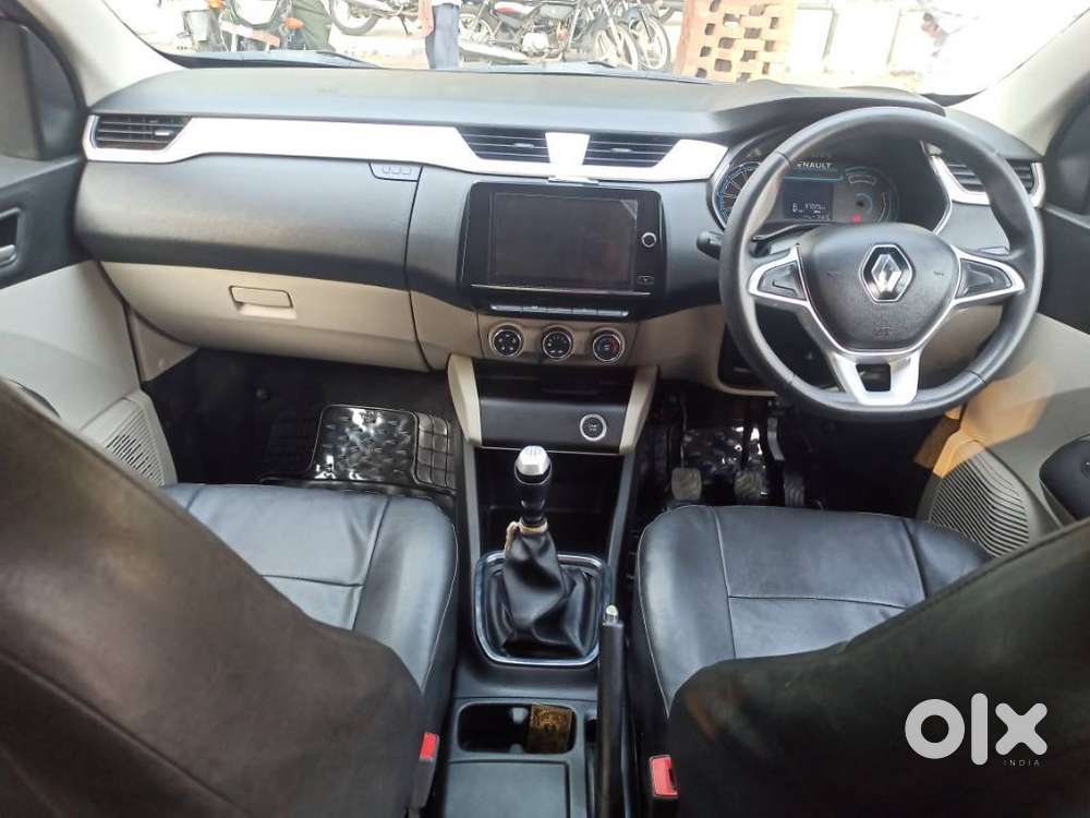 Renault Triber Rxz, 2021, Petrol