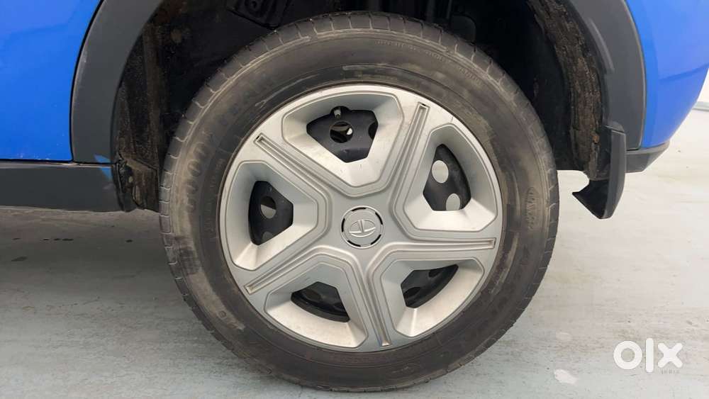 Tata Nexon 1.2 Revotron Xm (s), 2020, Petrol