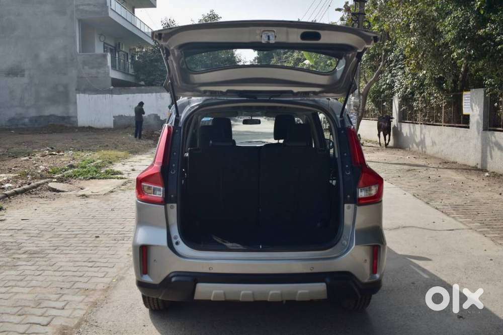Maruti Suzuki Xl6 1.5 Zeta At, 2022, Petrol
