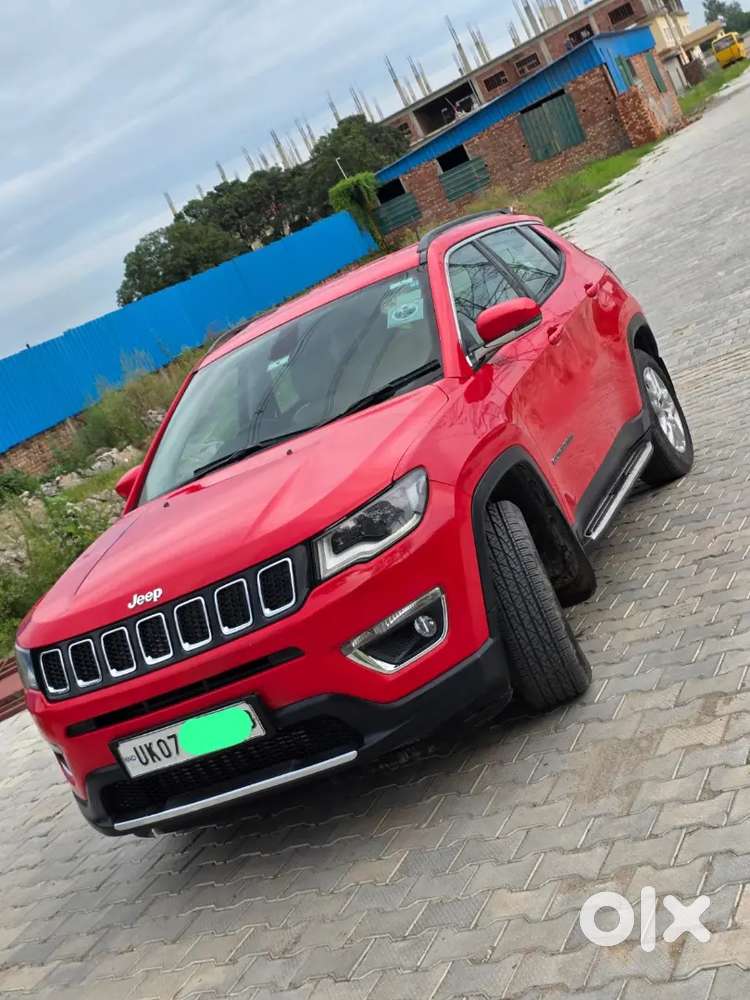 Jeep Compass 
1st Owner 
Insurance 12/02/2027 Tak
Dono Chabi