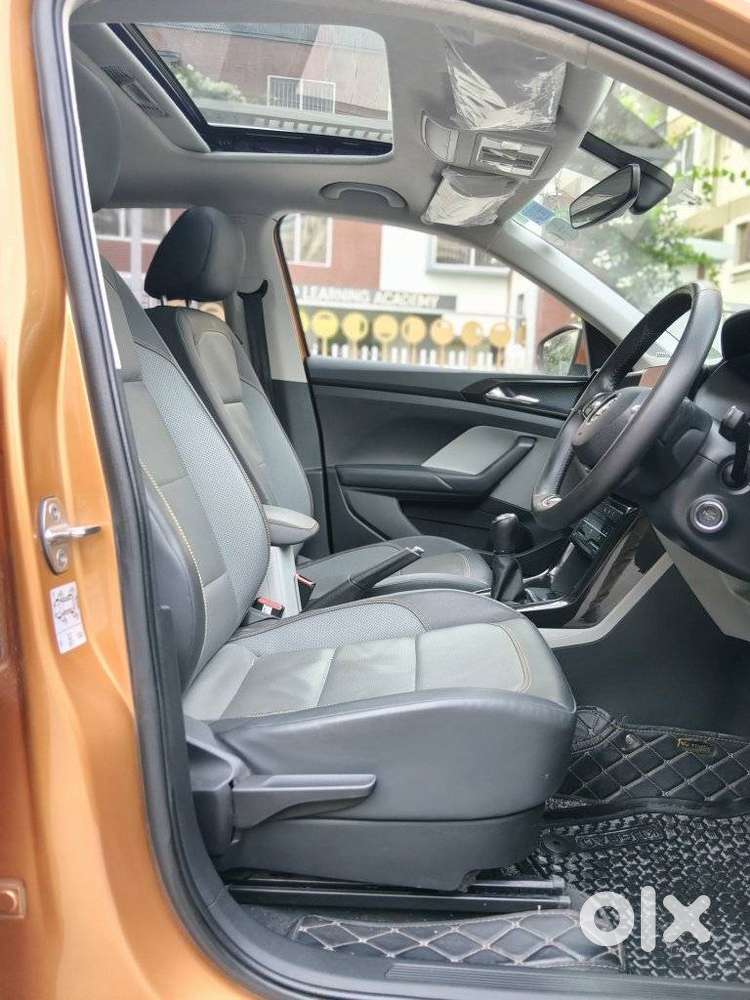 Skoda Kushaq 1.0 Tsi Style, 2022, Petrol