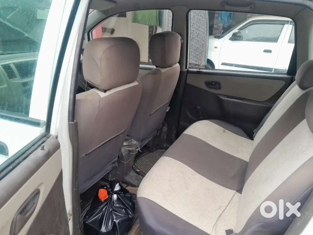 Maruti Suzuki Estilo 2012