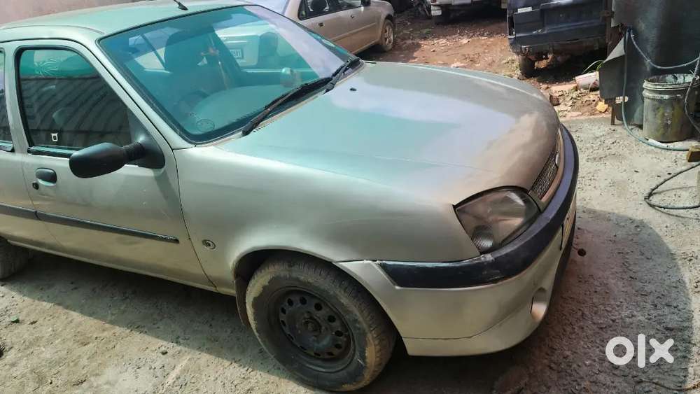 Ford Ikon 2006 Petrol 90000 Km Driven