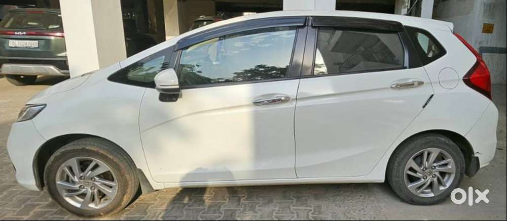 Honda Jazz 2022 Petrol Well Maintained