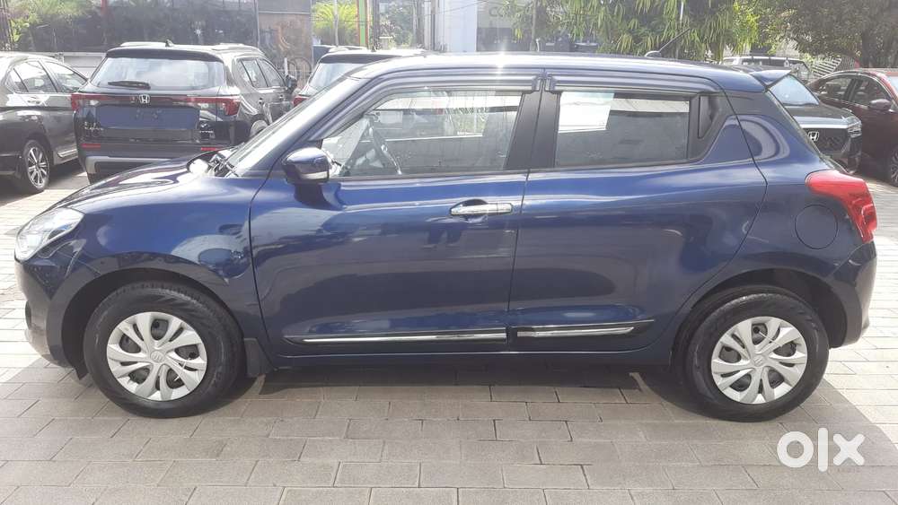 Maruti Suzuki Swift Vxi + Manual, 2021, Petrol
