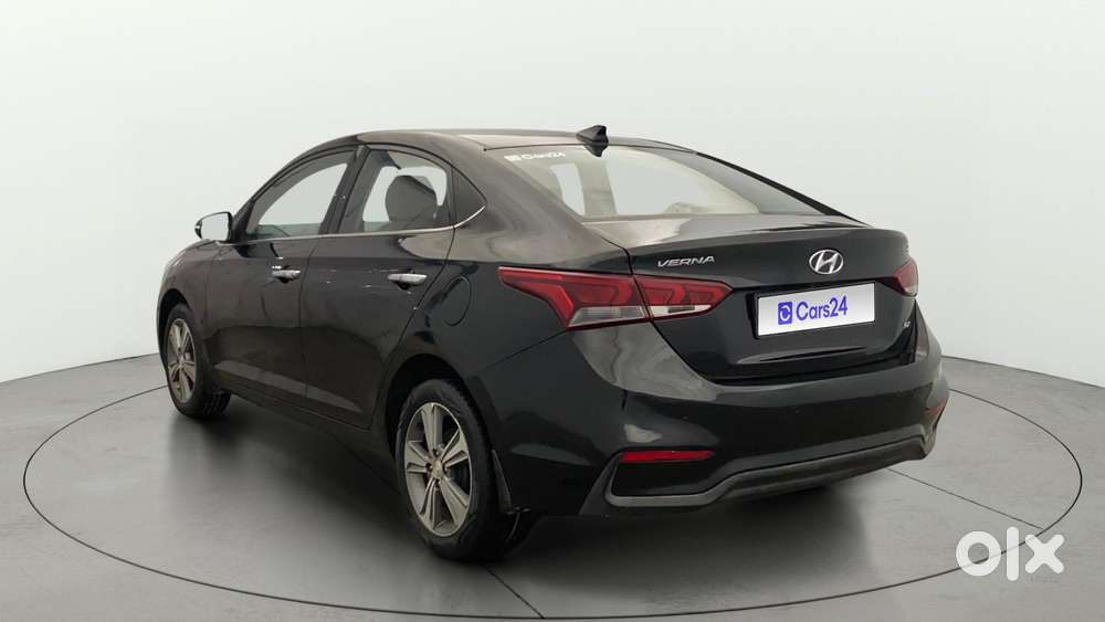 Hyundai Verna 1.6 Vtvt Sx, 2019, Petrol