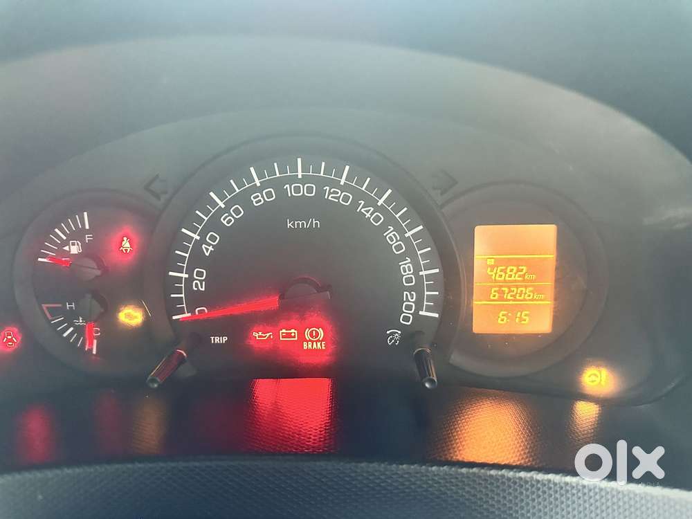 Maruti Suzuki Swift Lxi Option, 2012, Petrol