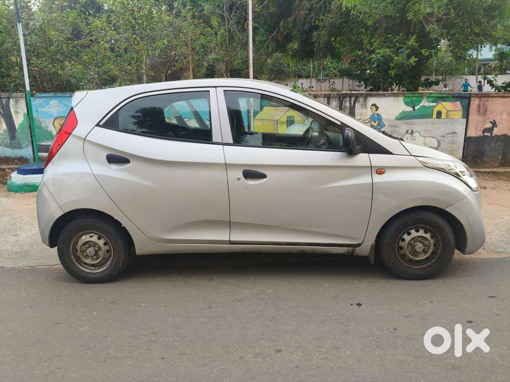 Hyundai Eon Era +, 2017, Petrol
