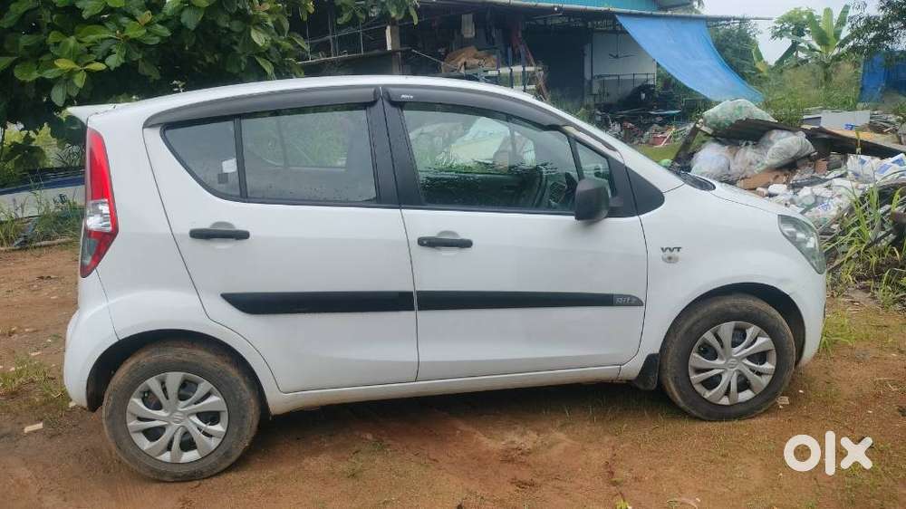 Maruti Suzuki Ritz, 2012, Petrol