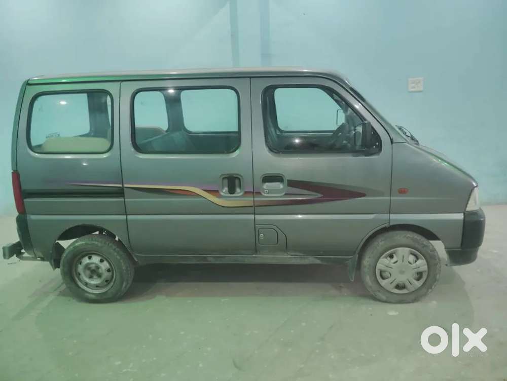 Maruti Suzuki Eeco 2011
