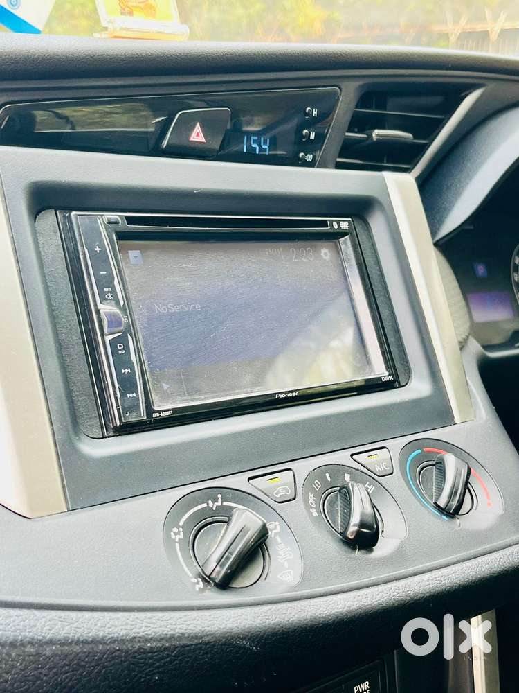 Toyota Innova Crysta 2.7 Gx At 8s, 2018, Petrol