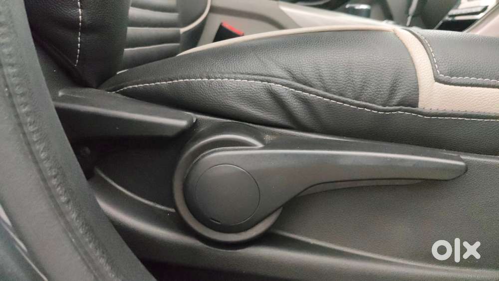 Tata Nexon 1.2 Revotron Xza Plus, 2019, Petrol