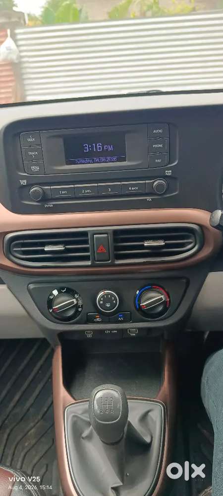 Hyundai Aura 1.2 Petrol 2025