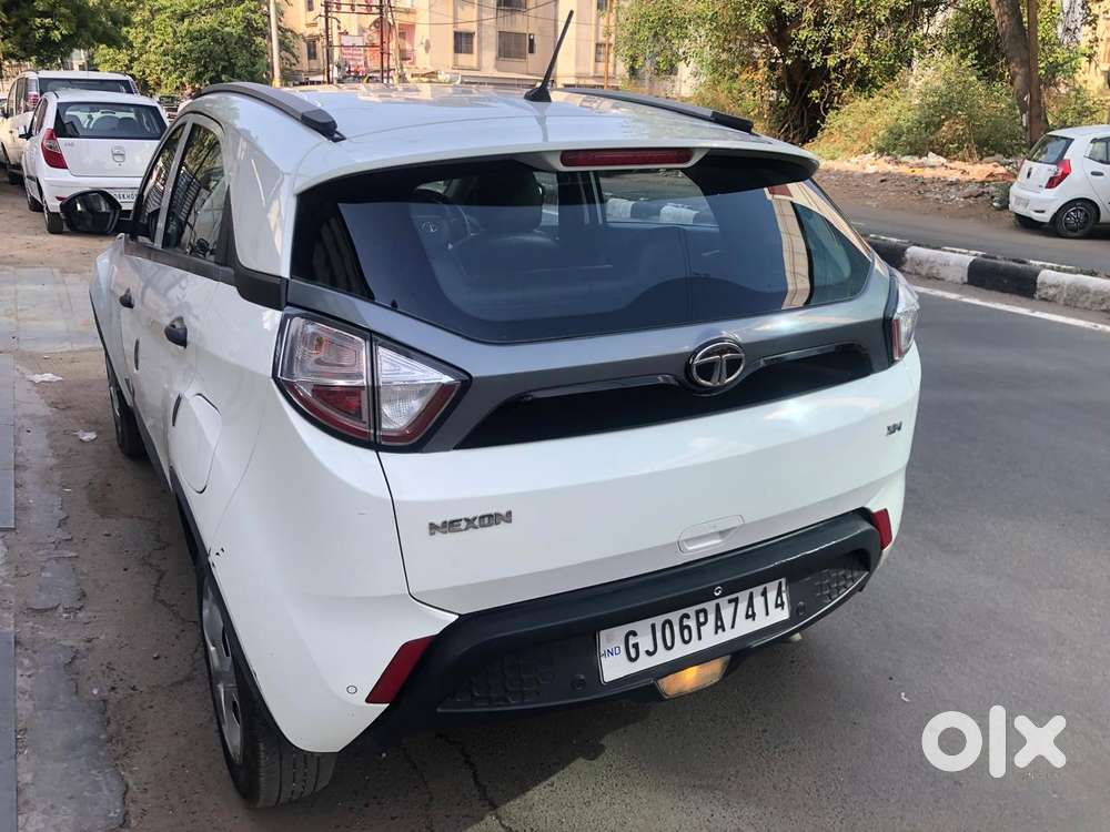 Tata Nexon 1.5 Revotorq Xm (s), 2019, Diesel