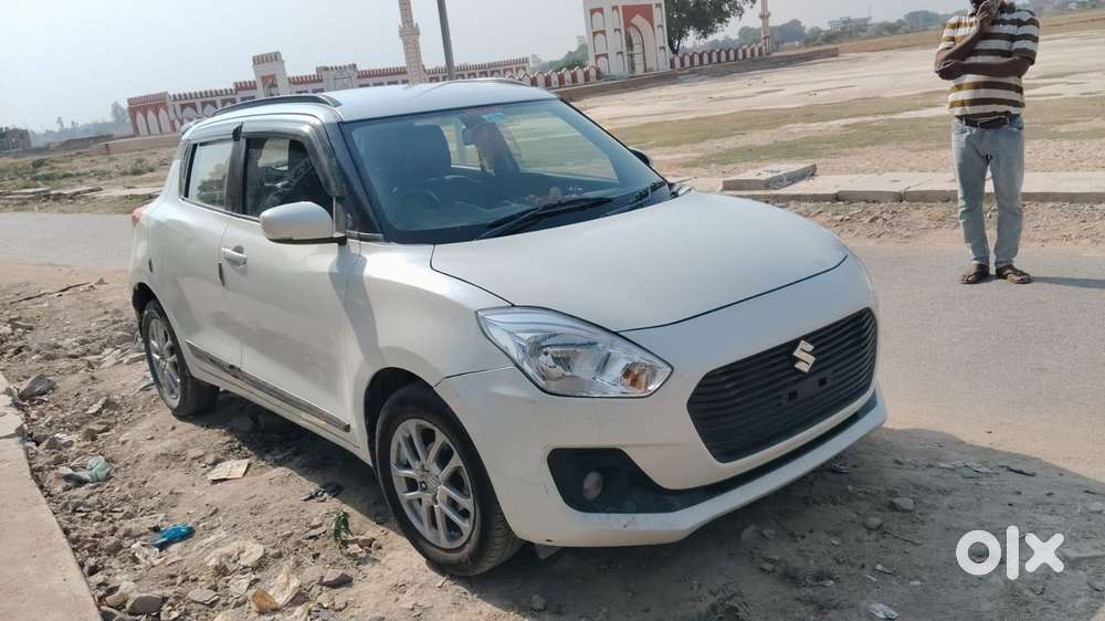 Maruti Suzuki Swift Vvt Zxi, 2020, Petrol
