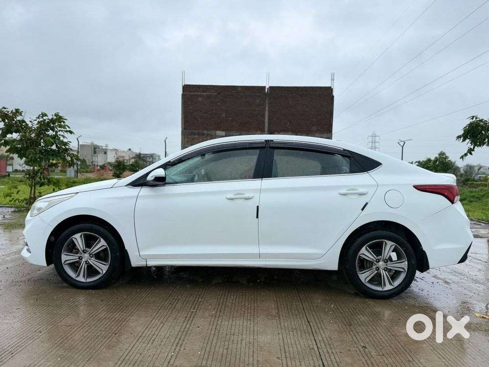 Hyundai Verna 1.5 Sx Diesel Mt, 2018, Diesel