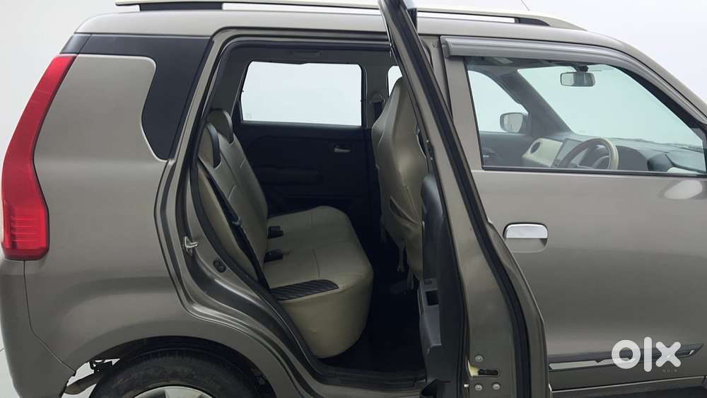 Maruti Suzuki Wagon R Vxi 1.0, 2023, Petrol