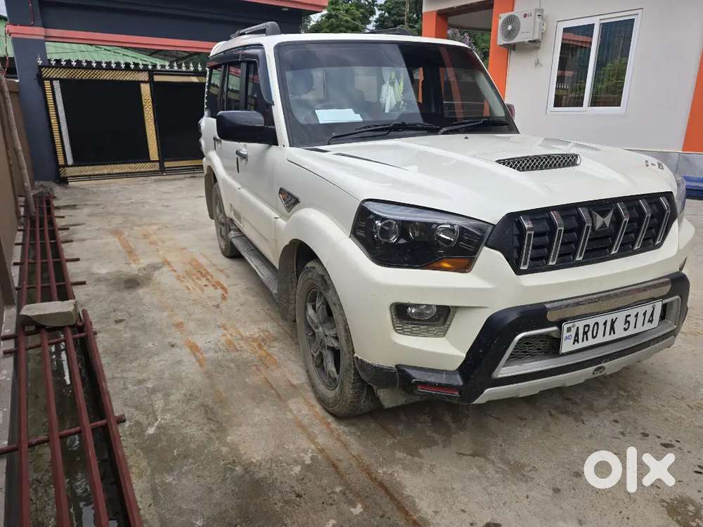 Mahindra Scorpio S10 2018 Diesel 120000 Km Driven