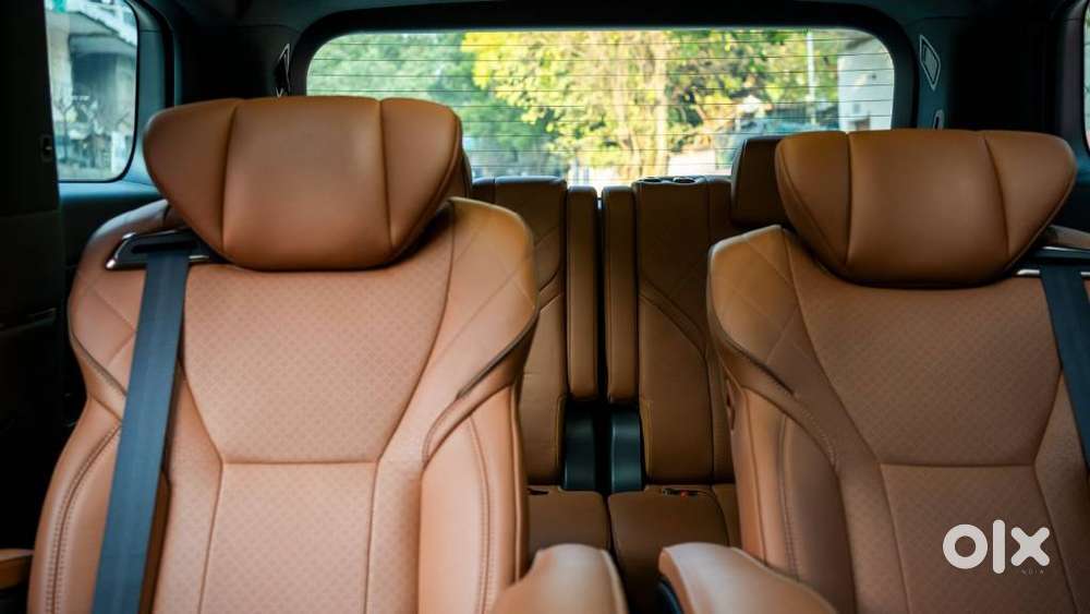 Toyota Vellfire Vip – Executive Lounge, 2024, Electric