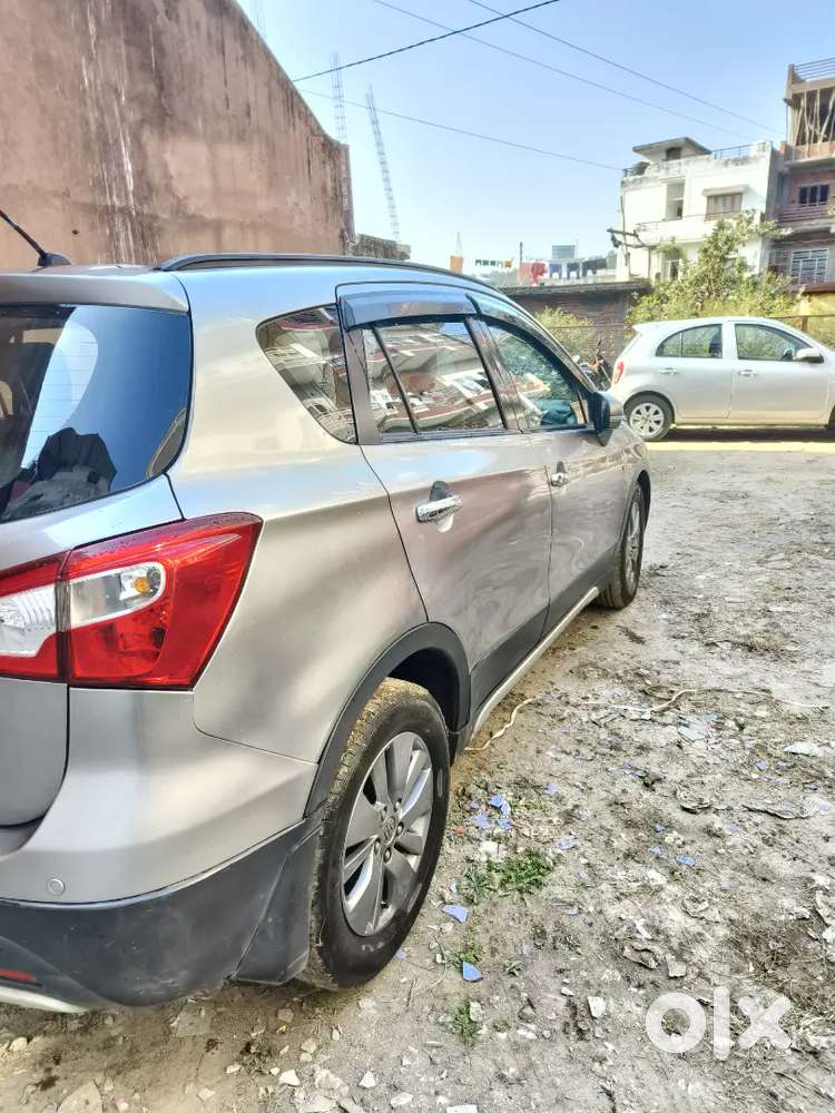 Maruti Suzuki S-cross 2016 Diesel Well Maintained