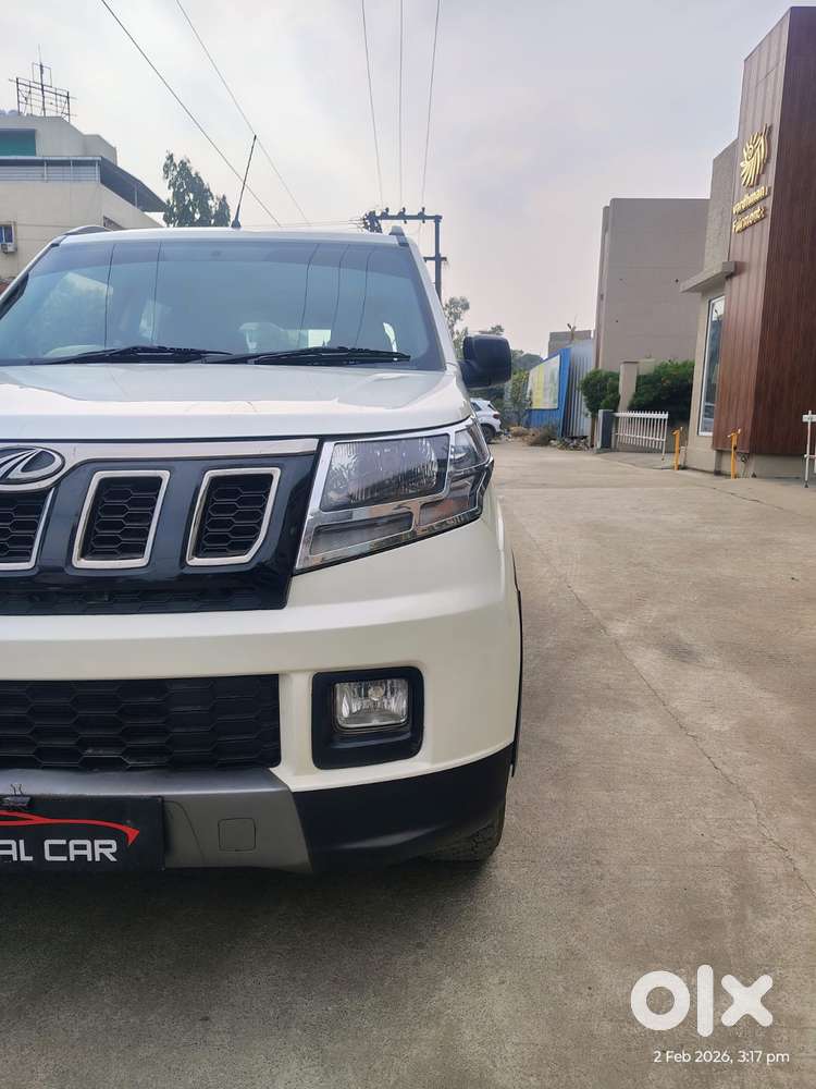 Mahindra Tuv 300 T10, 2019, Diesel