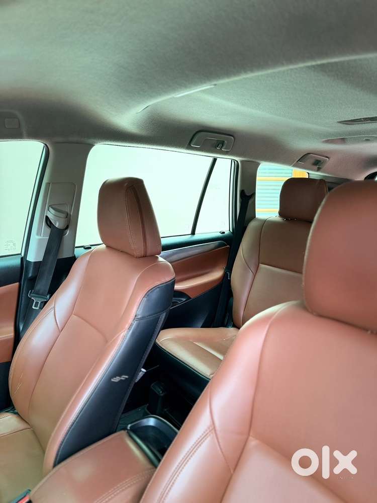 Toyota Innova Crysta 2017 Diesel Automatic