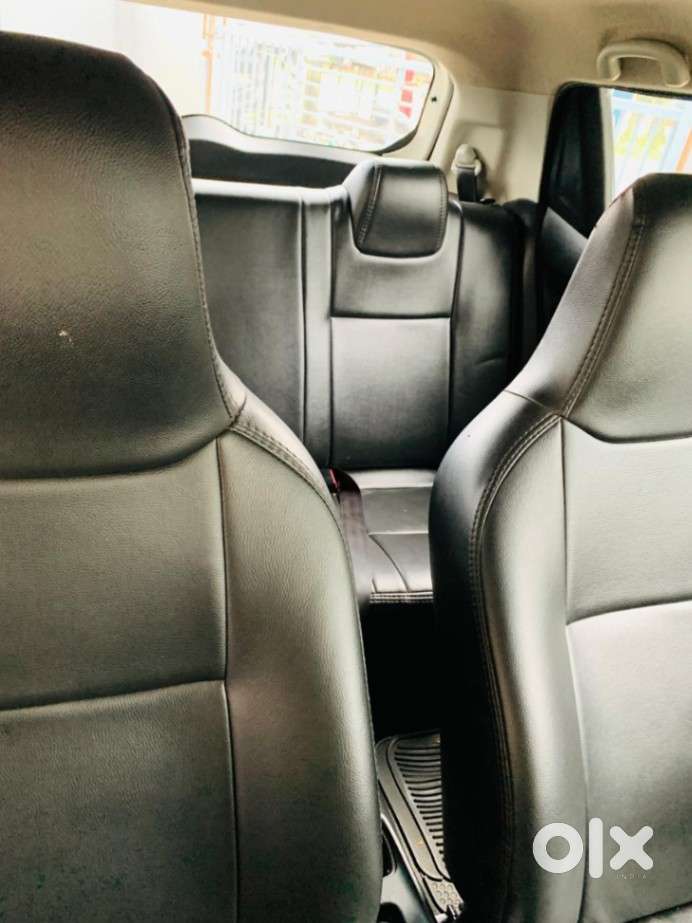Maruti Suzuki Swift Lxi Option, 2021