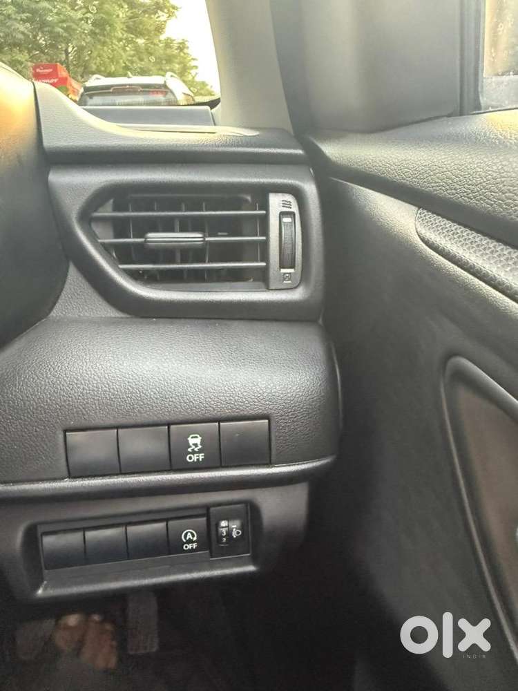 Maruti Suzuki Swift 2026 Petrol 1300 Km Driven