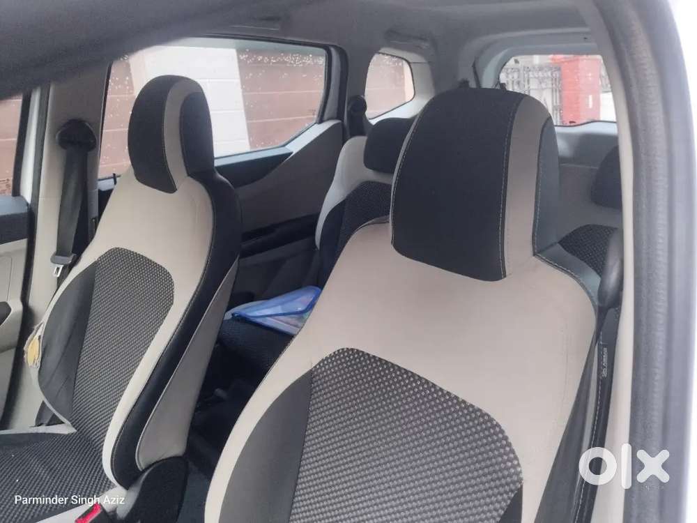 Renault Triber 1.0 Rxz 2020 Automatic 7 Seater