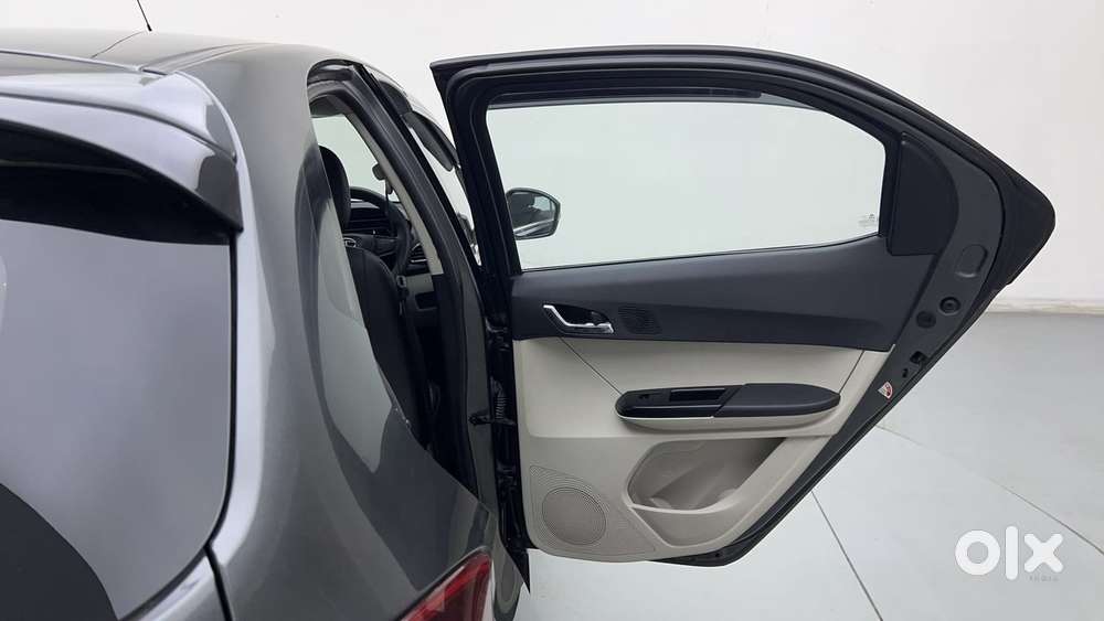 Tata Tiago Xza Plus, 2022, Petrol