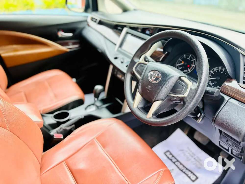 Toyota Innova Crysta 2016