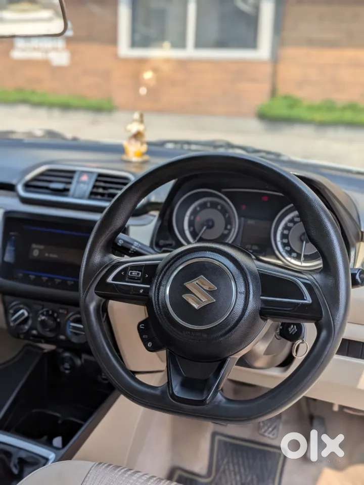 Maruti Suzuki Dzire 1.2 Vxi, 2023, Petrol