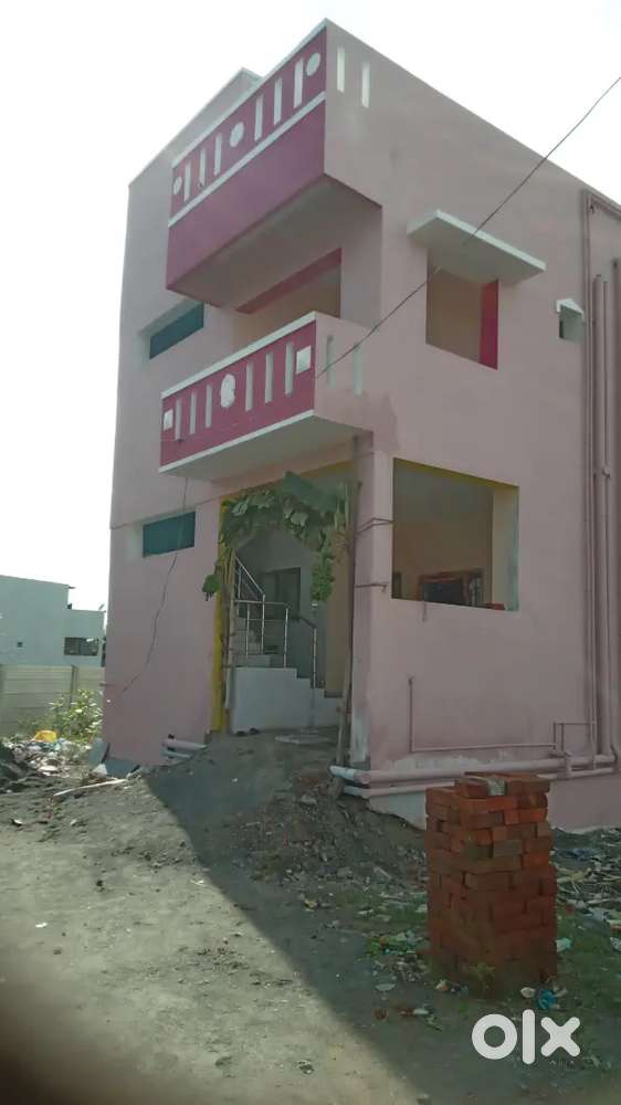 Independent house rent.. with inner staircase For Rent Houses