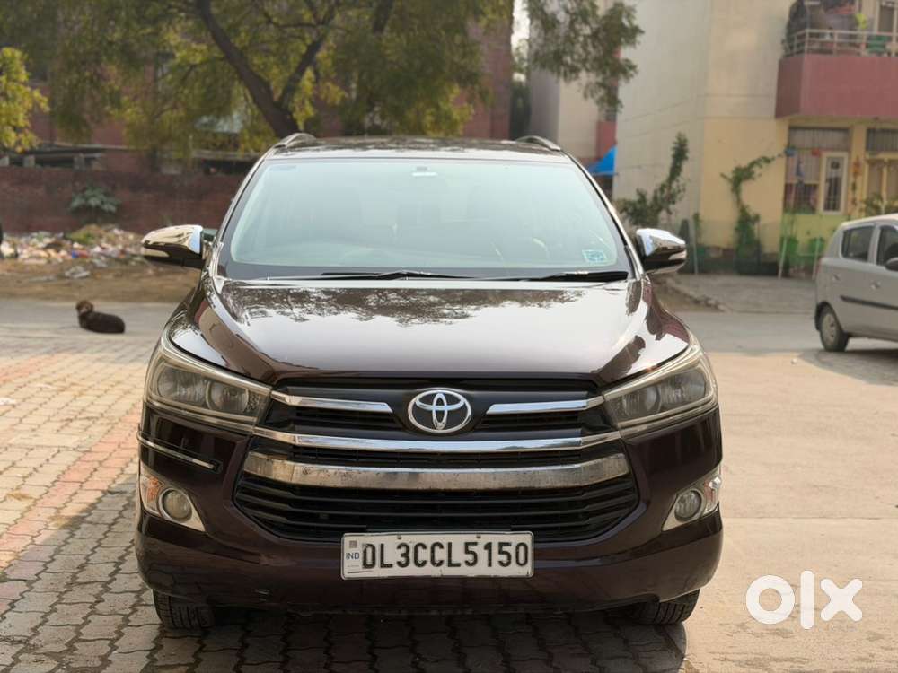 Toyota Innova Crysta Gx At 2.8  2017 Petrol 41000 Km Driven
