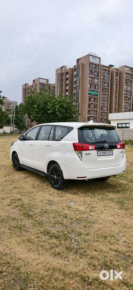 Toyota Innova Crysta 2.4 Gx Limited Edition 7 Str, 2023, Diesel
