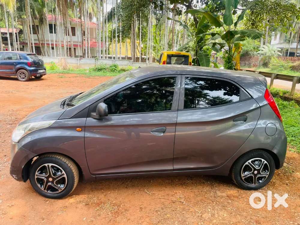 Hyundai Eon 2016 Petrol 93000 Km Driven