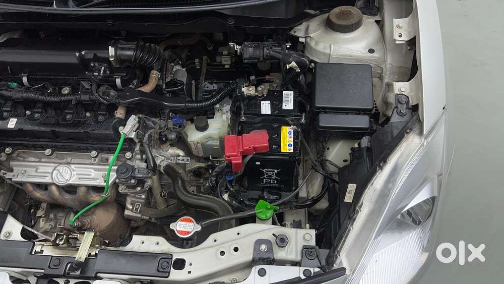Maruti Suzuki Swift Amt Vvt Vxi, 2022, Petrol