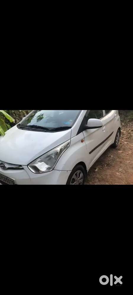 Hyundai Eon 2016 Sportz Petrol Manual