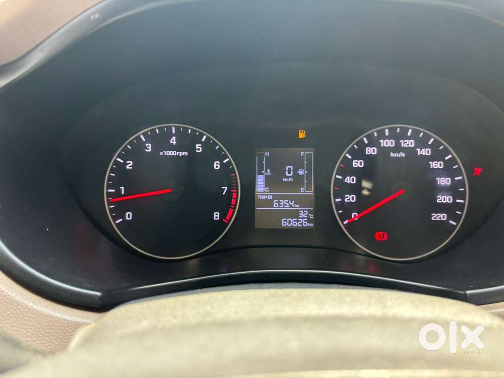 Hyundai I20 Sportz 1.2 Bs-iv, 2018