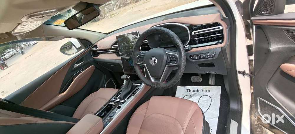 Mg Hector Plus Savvy Pro 1.5 Turbo Petrol Cvt 6 Str, 2023, Petrol