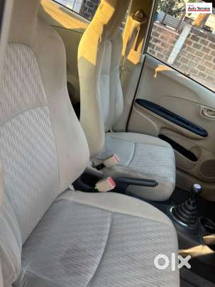 Honda Brio S Mt, 2017, Petrol