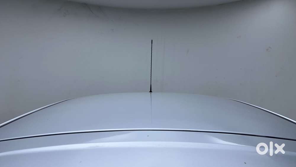 Tata Tiago Xza, 2017, Petrol