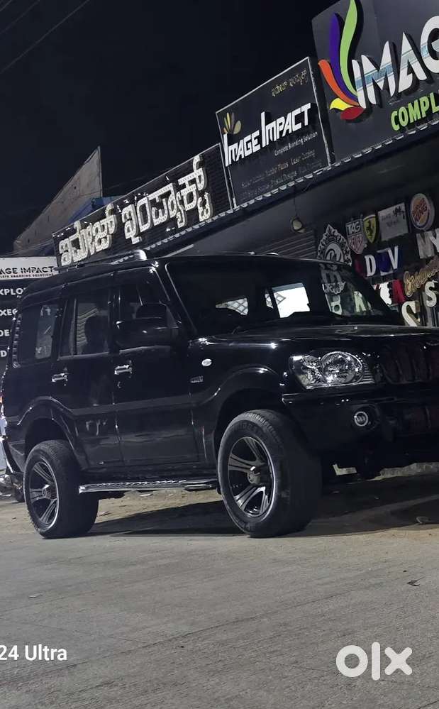Mahindra Scorpio Classic 2003 Diesel Manual 200000 Km Driven