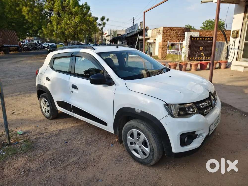 Renault Kwid 2016 Petrol Well Maintained