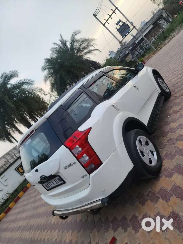 Mahindra Xuv500 2015 Diesel 72000 Km Driven