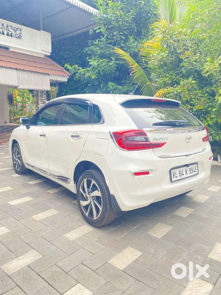Toyota Glanza V 2022 Petrol Automatic