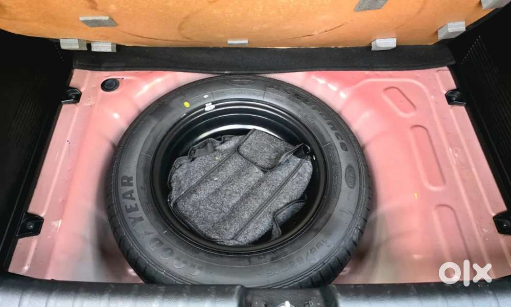 Kia Sonet Htk Plus At D, 2023, Petrol