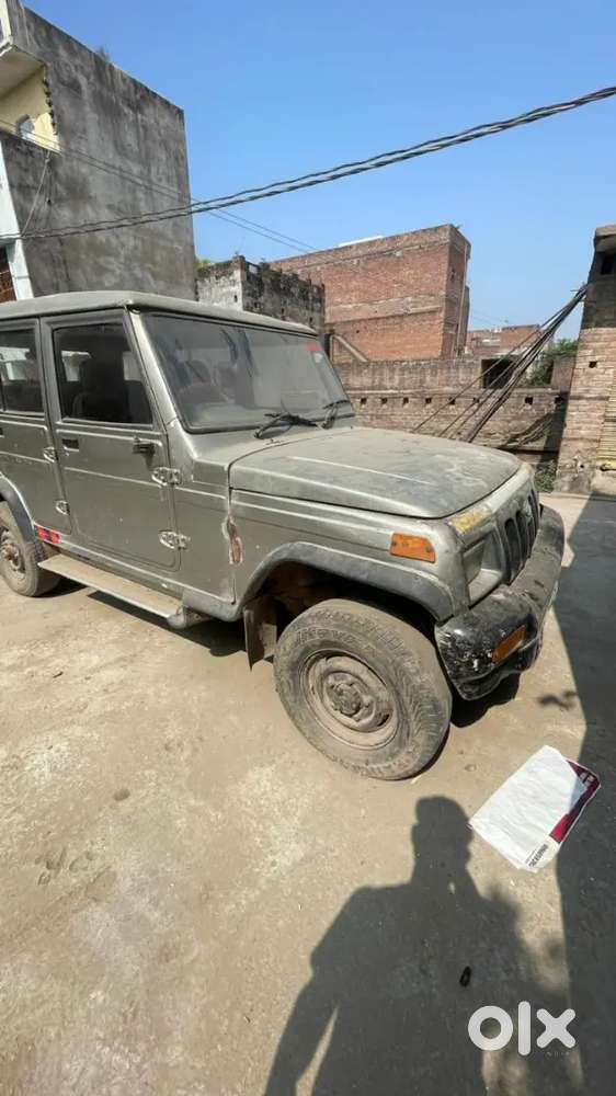 Mahindra Bolero 2005